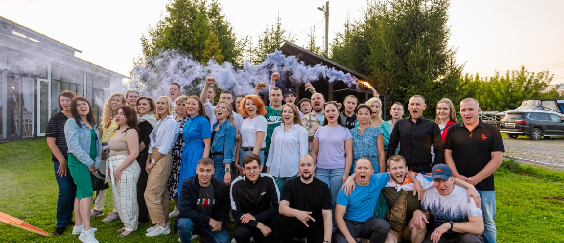 Яркая корпоративная жизнь фото